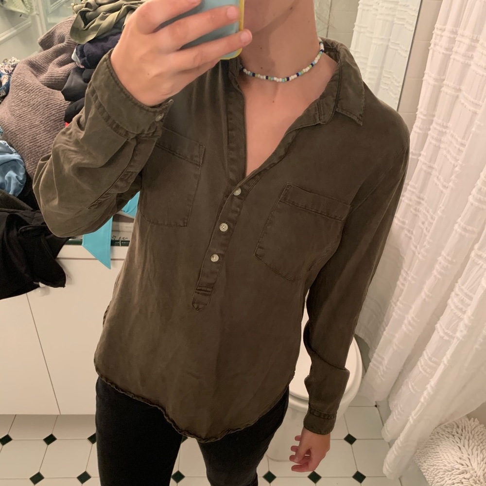 Super Comfy Button Down Pullover. - image 1